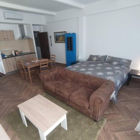 Mini Loft Appartement Becerril de la Sierra Buitenkant foto